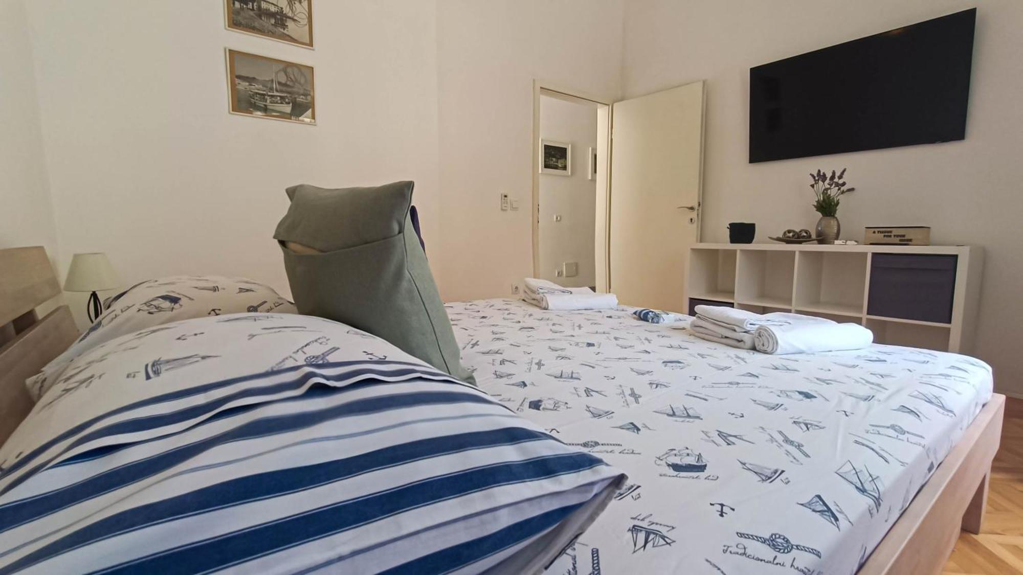 Apartment Villa Mirna Макарска Екстериор снимка