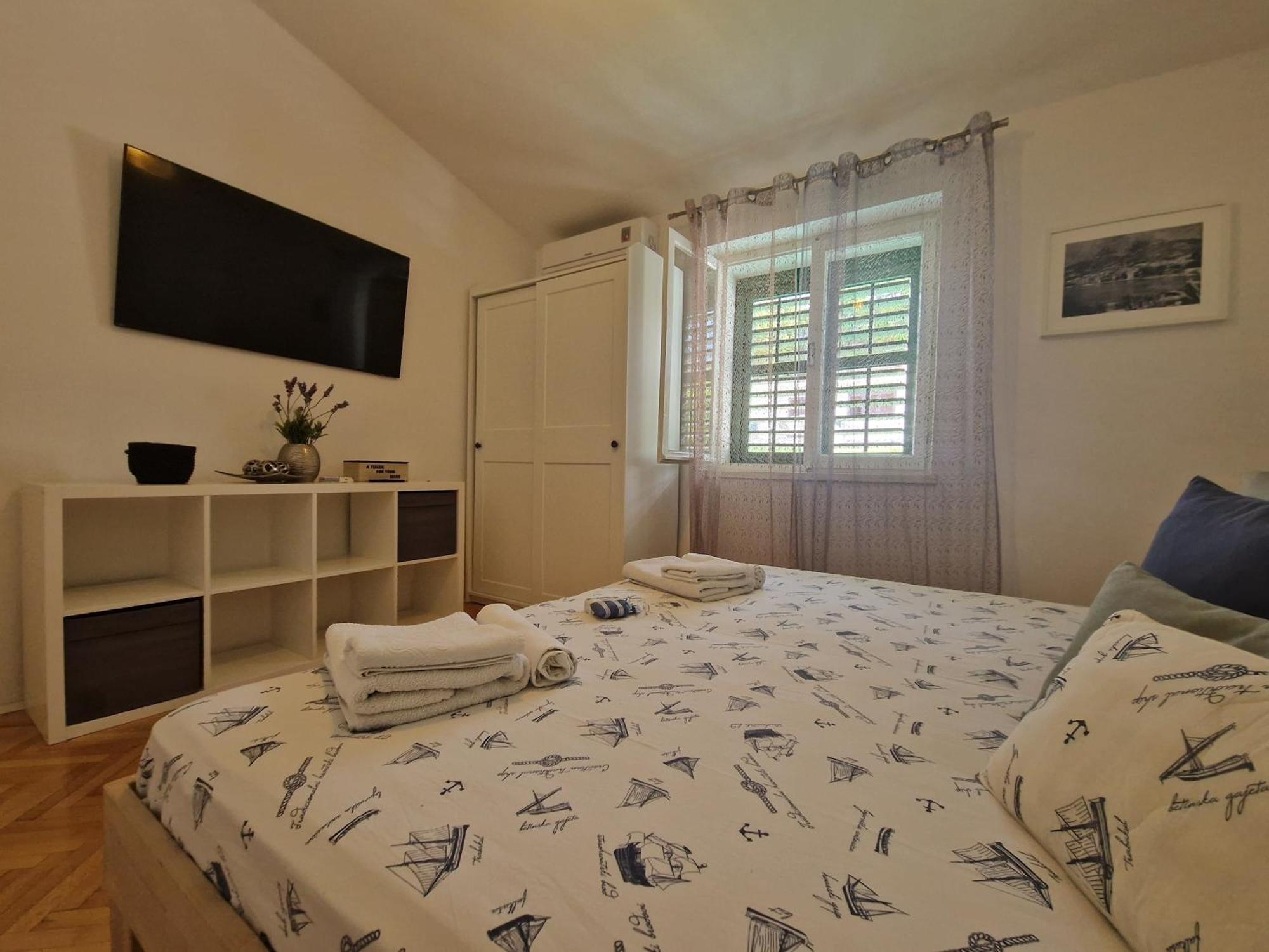 Apartment Villa Mirna Макарска Екстериор снимка